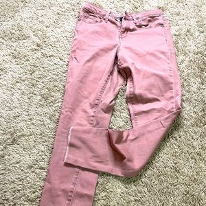 Pink skinny jean
